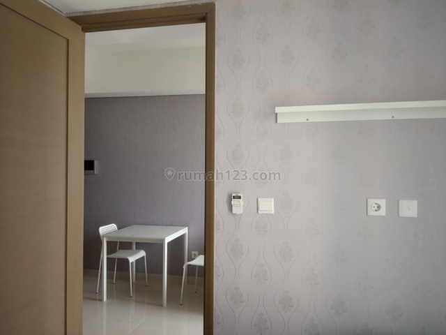 1 Bedroom Full Furnished, Grogol, Jakarta Barat