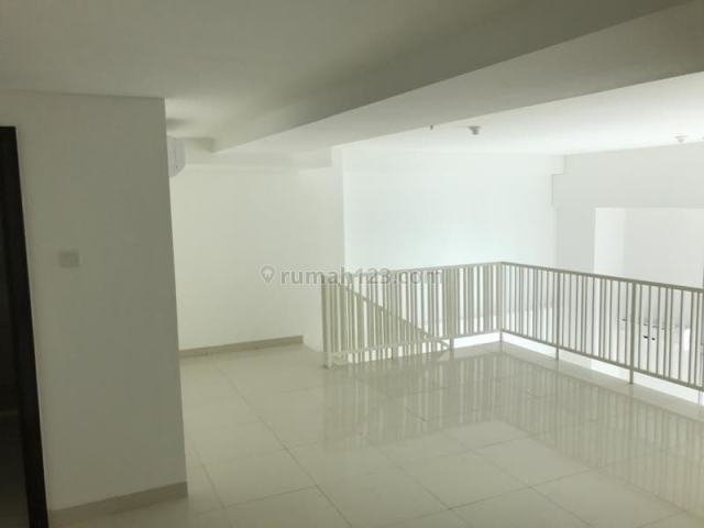 Apartemen Neo SOHO Central Park Type Avenue Unfurnished Multifungsi, Central Park, Jakarta Barat
