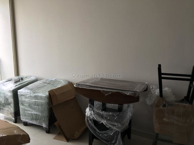 SUPER MURAH APARTEMEN TAMAN ANGGREK RESIDENCES 3 BR FURNISHED, Taman Anggrek, Jakarta Barat