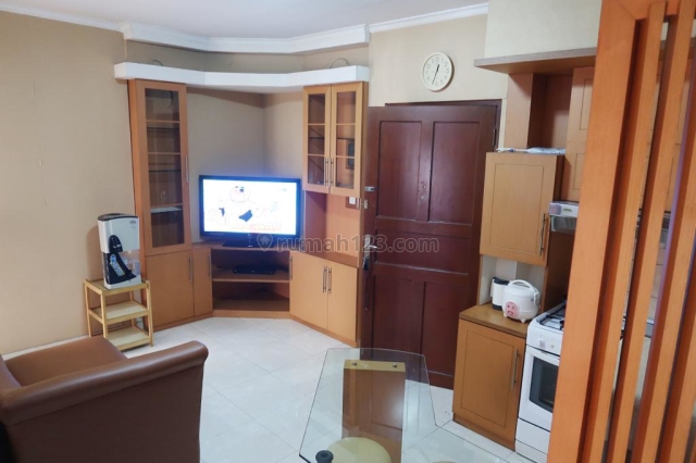 Apartemen Mediterania 1 Tanjung Duren Full Furnish Bagus Lantai Rendah 2 Bedroom, Central Park, Jakarta Barat
