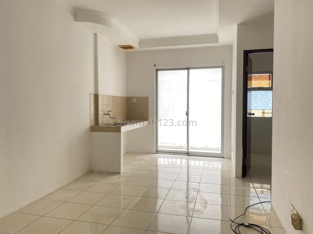 ApartmentMedit 2 UF Lt Rendah - View Pool 45jtth nego, Tanjung Duren, Jakarta Barat