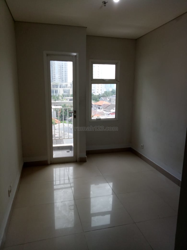 Madison Park Type Studio, Tanjung Duren, Jakarta Barat