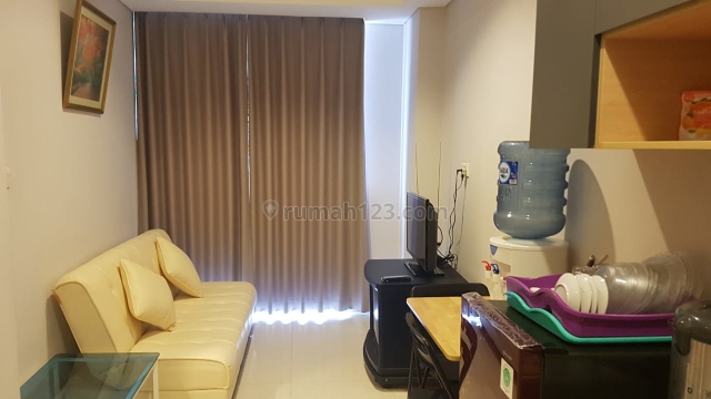 Apartemen Taman Anggrek Full furnished Lantai Rendah, Taman Anggrek, Jakarta Barat