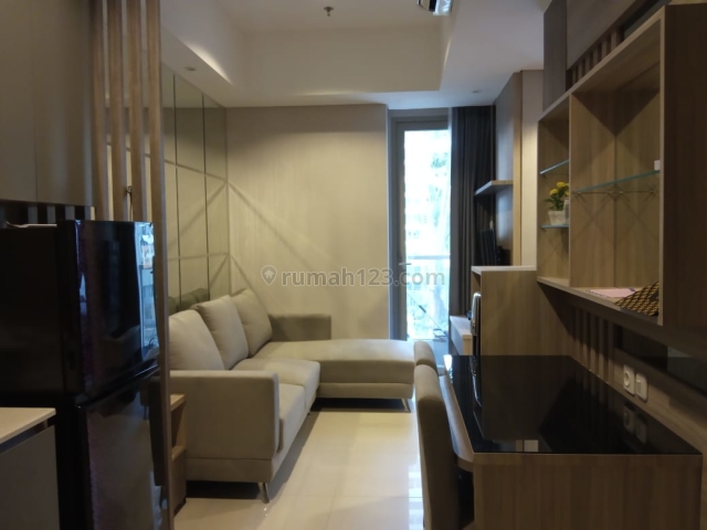 Apartemen Taman Anggrek Residence Full furnished Lantai Rendah, Taman Anggrek, Jakarta Barat