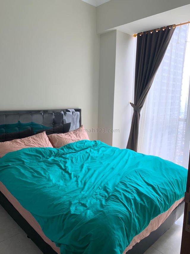 Apartemen Taman Anggrek Condo View Pool Full Furnished, Taman Anggrek, Jakarta Barat