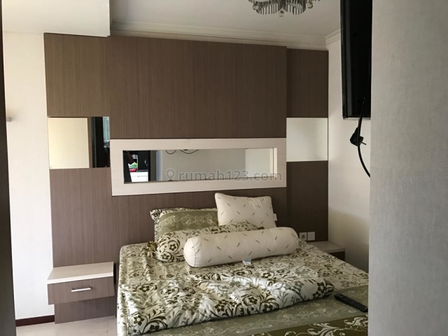 Royal Medit Lavender 2BR Furnish bagus 42m2 hrg 65jt/th, Grogol, Jakarta Barat