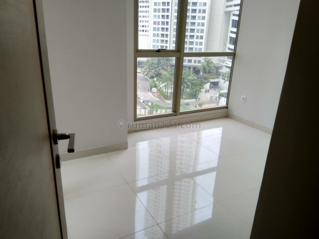 Apartemen Taman Anggrek Residence Espritu 50m2 hrg 75jt/th, Grogol, Jakarta Barat