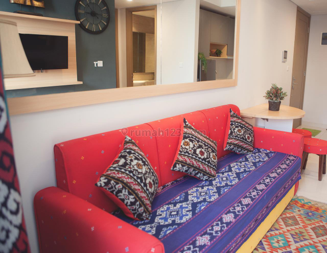 apartemen taman anggrek residance, 2 bedroom furnished lantai tinggi luas 50m2 view city harga 85juta/pertahun, Tanjung Duren Selatan, Jakarta Barat