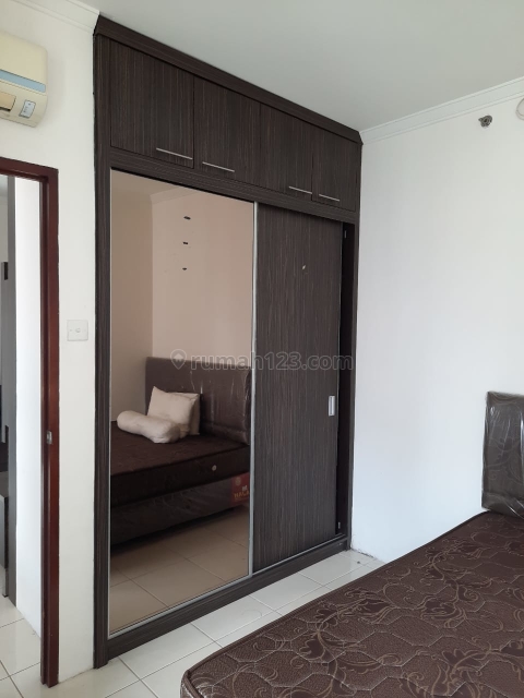 Apartemen Medit 2 , 2 Br Furnish, Tanjung Duren, Jakarta Barat