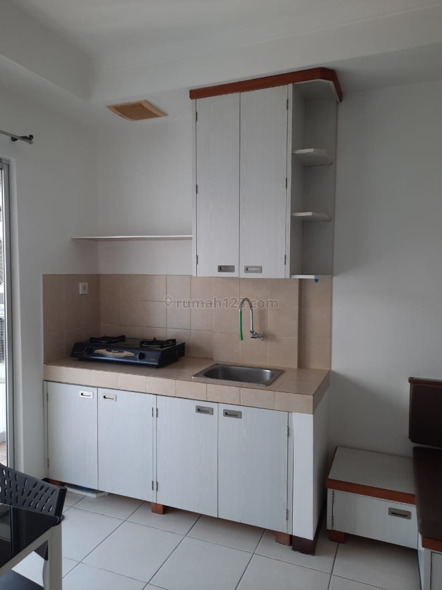 Apartemen Medit 1 , 2 BR, Full Furnish Lantai Tinggi, S Parman, Jakarta Barat
