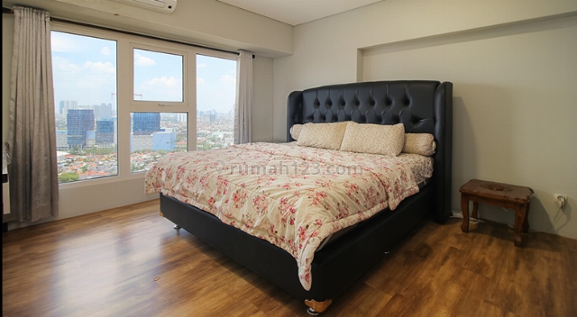 Apartemen Maqna Residence type 3BR Full furnished, Kebon Jeruk, Jakarta Barat