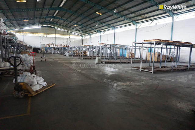 Pabrik Ex-Garment atau Gudang TERBAIK Di Tangerang, Jati Uwung, Tangerang
