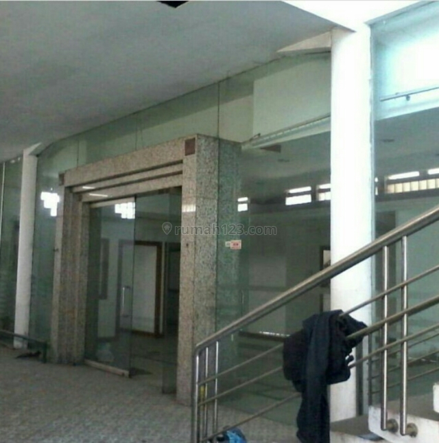 Gedung Perkantoran di mainroad lengkong kecil, Lengkong, Bandung