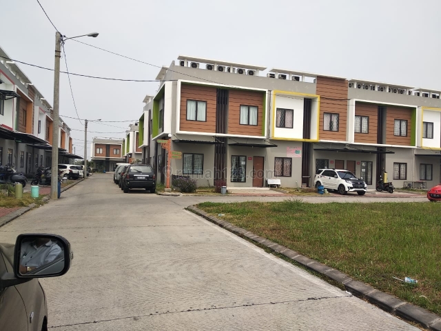 INVESTASI RUMAH KOST DI GALUH MAS KARAWANG BARAT, Karawang Barat, Karawang