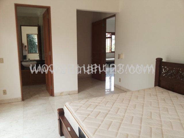 Please Contact Me By : Ranuh_angkasa@yahoo.com, Kemang, Jakarta Selatan