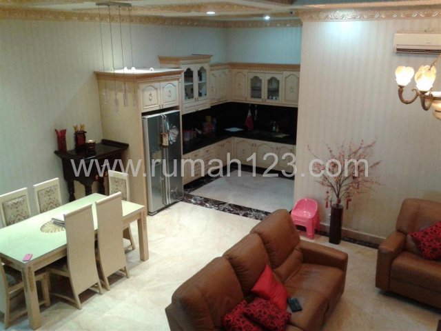 Rumah Pik - Full Furnish - Lantai Full Marmer, Pantai Indah Kapuk, Jakarta Utara