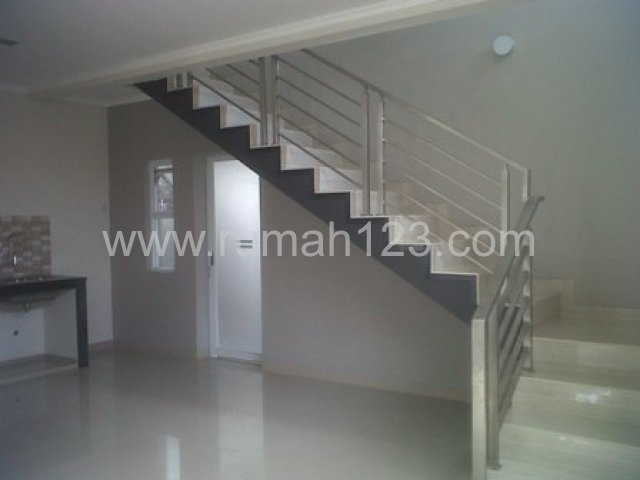 Rumah Baru, Minimalis Di Komplek Gegerkalong Permai..., Geger Kalong, Bandung