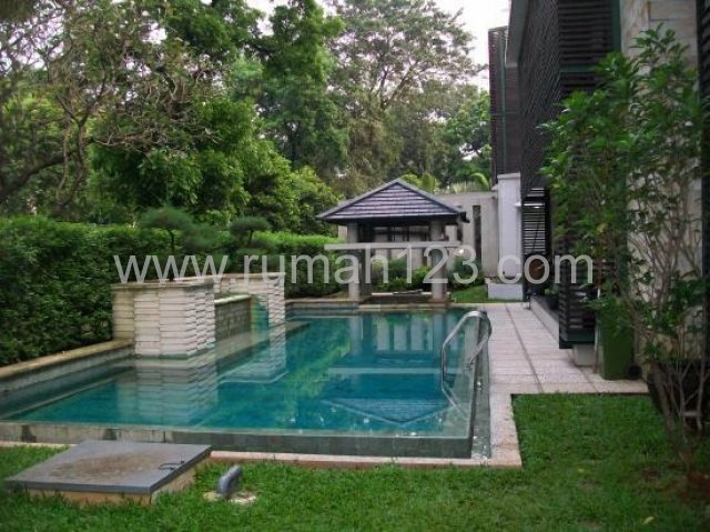 Townhouse Daksa Residence Di Kebayoran Baru, Kebayoran Baru, Jakarta Selatan