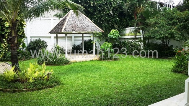 Rumah Di Kemang Timur Area Jakarta Selatan, Kemang, Jakarta Selatan