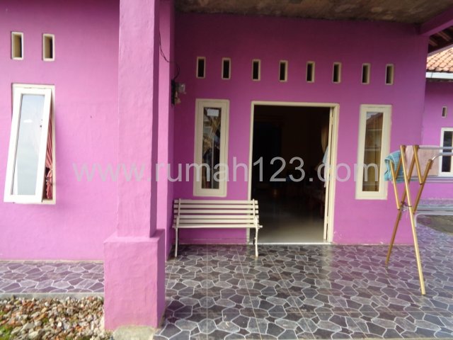 Rumah Dengan Tanah Super Luas Di Bantarkemang, Penggaron, Semarang