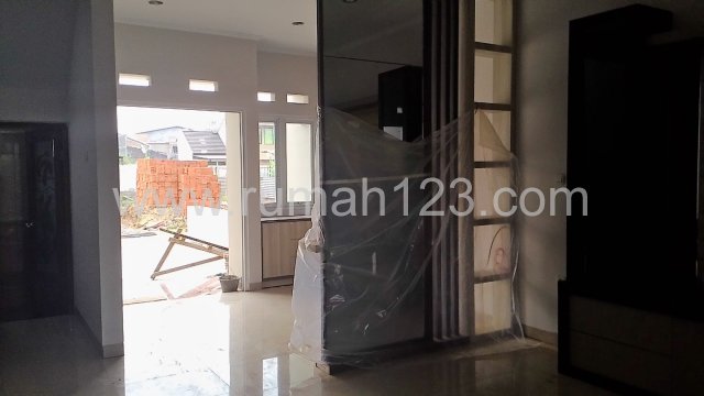 Rumah Baru Dan Bagus Di Cisaranten Arcamanik, Arcamanik, Bandung
