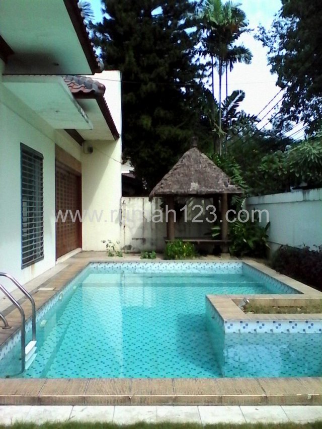 Rumah Siap Huni Pondok Indah, Pondok Indah, Jakarta Selatan