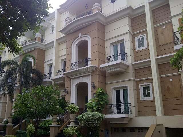 rmh deluxe uk10x27 3.5lantai HGB akses tol mudah, lokasi strategis, Kemayoran, Jakarta Pusat