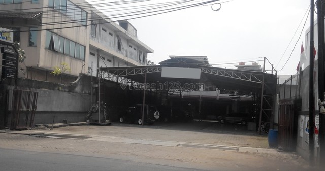Turun harga!! Dijual cepat bengkel & cucian mobil di Deplu Raya, Bintaro, Jakarta Selatan