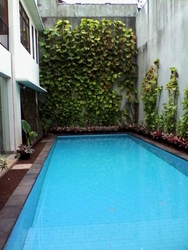 Good House @ Simprug, Simprug Garden, Jakarta Selatan