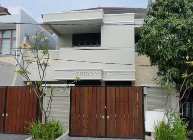 Rumah Siap Huni Dalam Komplek Summagung Kelapa Gading, Kelapa Gading, Jakarta Utara