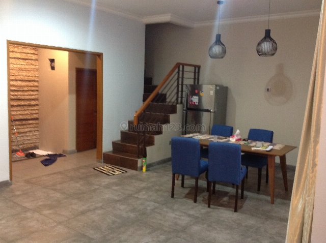 Rumah Baru minimalis modern murah furnished, Kayu Putih, Jakarta Timur