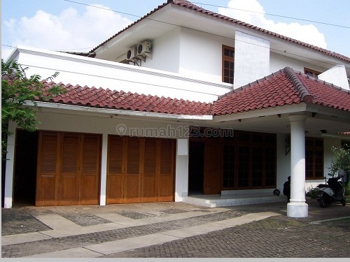 Rumah Clean and Bright for Lease at Ampera Jakarta Selatan, Ampera, Jakarta Selatan