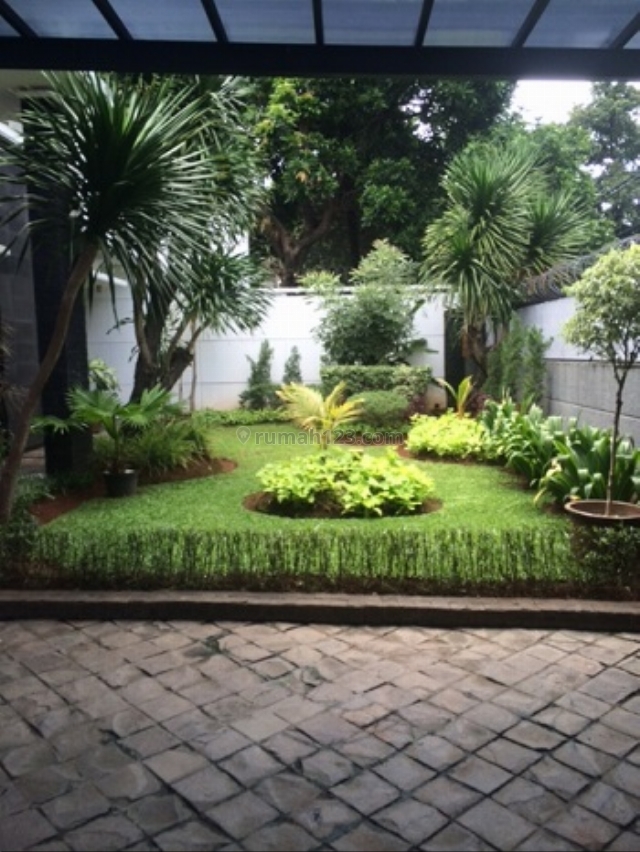 Rumah bagus di Menteng Jakarta Pusat, Menteng, Jakarta Pusat