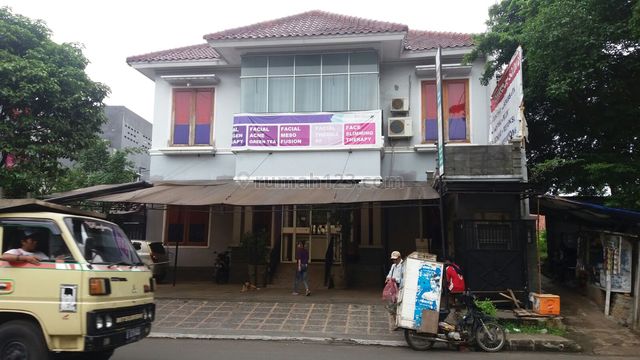 Rumah strategis untuk komersial dan Siap pakai di Elang, Bintaro Jaya, Sektor 9, Tangerang Selatan, Bintaro, Tangerang
