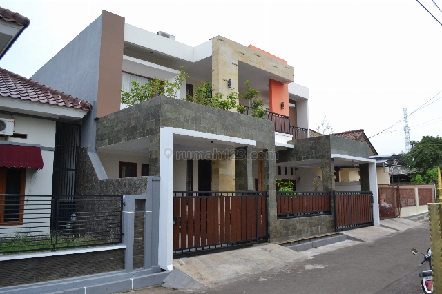 RUMAH MEWAH CEPAT JL RAYA PANGGUNG, JATIBENING, KALIMALANG, BEKASI., Jatibening, Bekasi