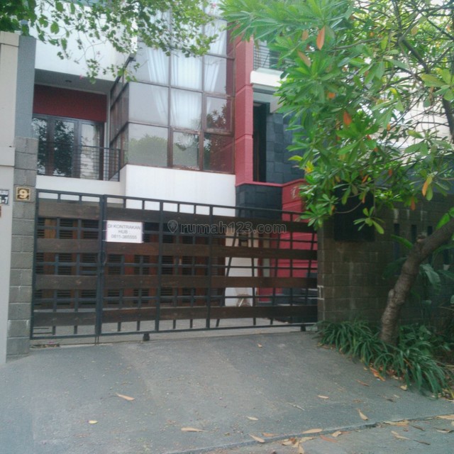 Disewakan Rumah Bagus Siap huni, Pondok Indah, Jakarta Selatan