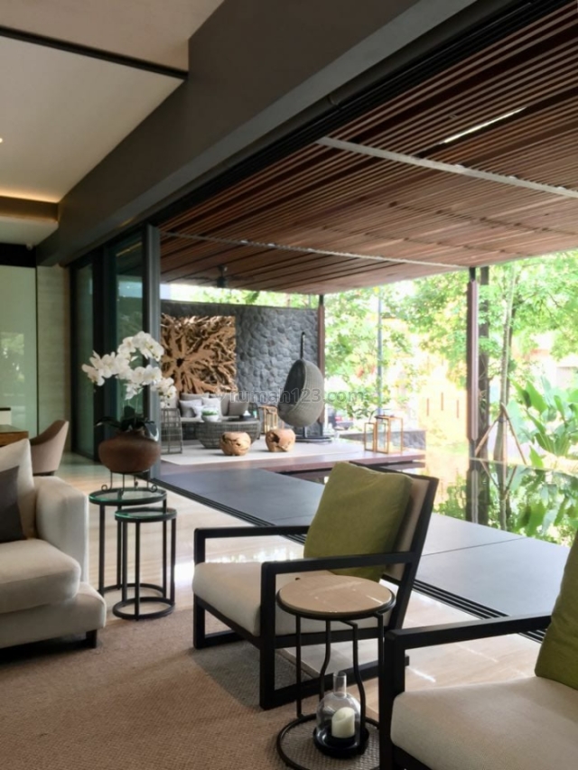 rumah super mewah uk15x23 3.5lantai SHM, Pantai Indah Kapuk, Jakarta Utara