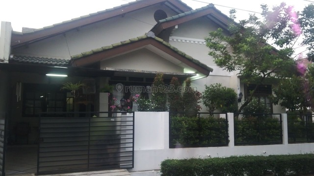 Rumah Bagus,minimalis di Sektor 9 Bintaro Jaya, Bintaro, Jakarta Selatan