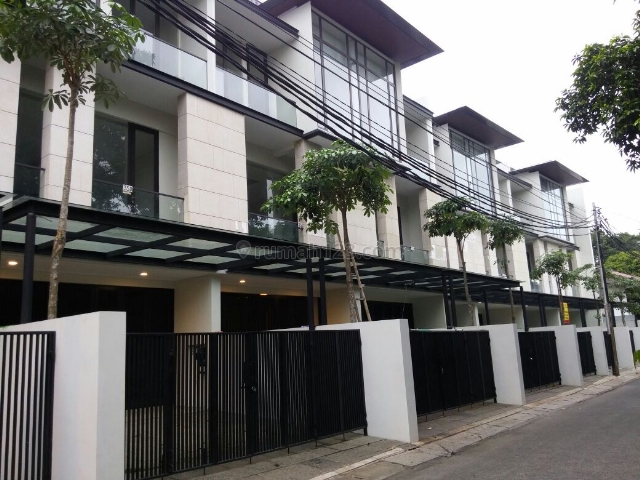 Rumah Kemang Bangunan Baru Harga 15M, Kemang, Jakarta Selatan