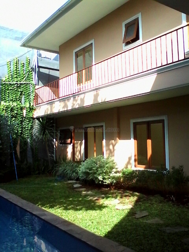 Rumah Lingkungan Nyaman @ Kemang, Kemang, Jakarta Selatan