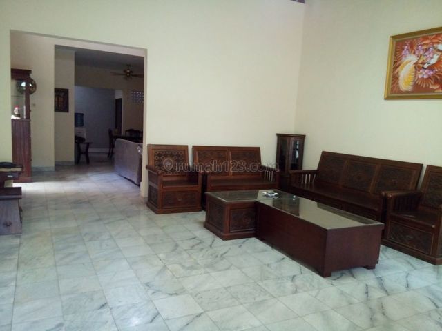 Classic House for rent in Senopati area, Senopati, Jakarta Selatan