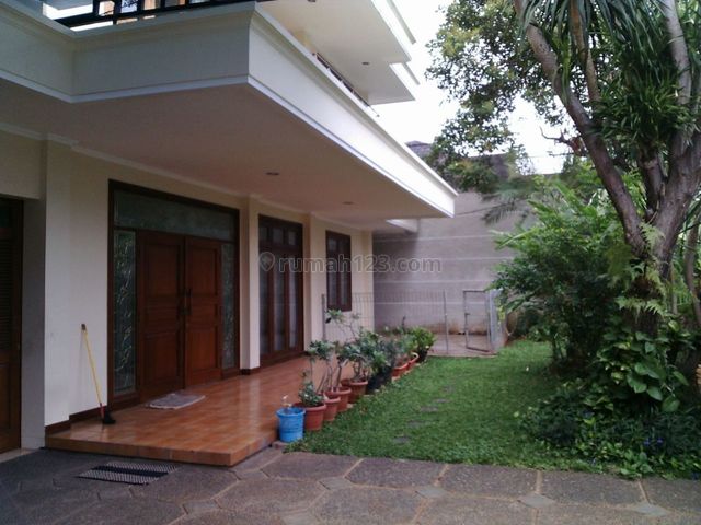 Comfortable and Beautiful House in area Cipete for expatriat and others " The Price Can Be Negotiable ", Cipete, Jakarta Selatan