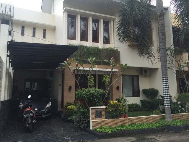 RUMAH SIAP HUNI DI KEBAGUSAN TOWNHOUSE DEKAT RAGUNAN JAKSEL, Kebagusan, Jakarta Selatan