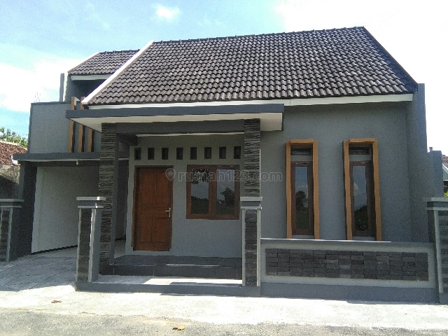 Rumah Cantik Pedesaan Gaya Perkotaan Harga Menggigit Murah Bingiiiittttt, Mojolaban, Sukoharjo
