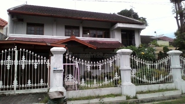 Rumah Mewah Lt600m2 dalam Perum dekat Hartono Mall Condongcatur, Condong Catur, Sleman