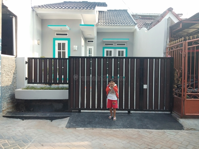 Rumah bersih di bekasi timur regency, Cimuning, Bekasi