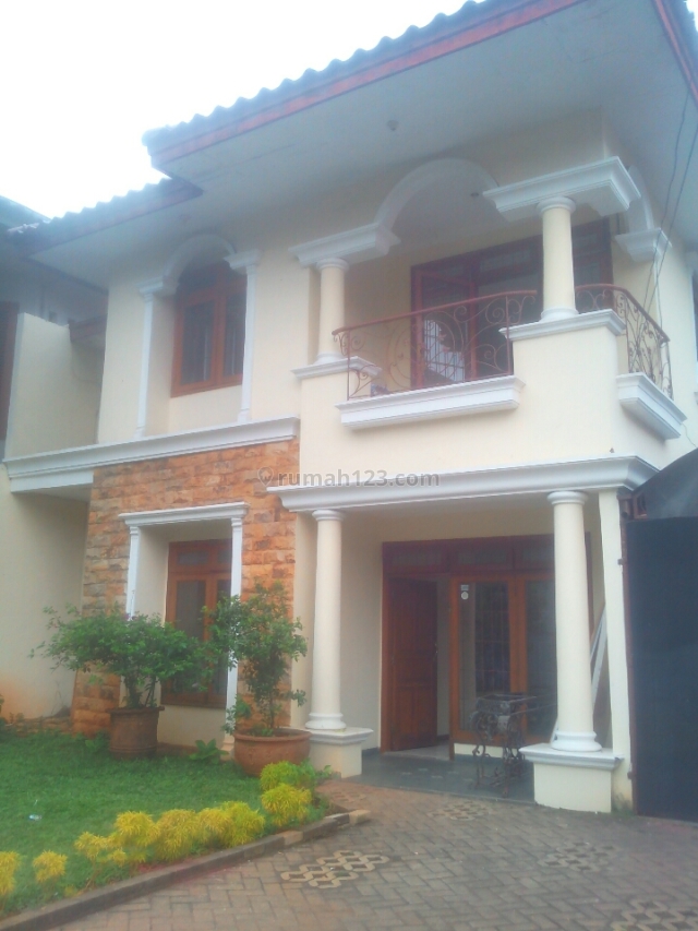 Rumah Bagus bisa buat kantor di area Cipete, Cipete, Jakarta Selatan