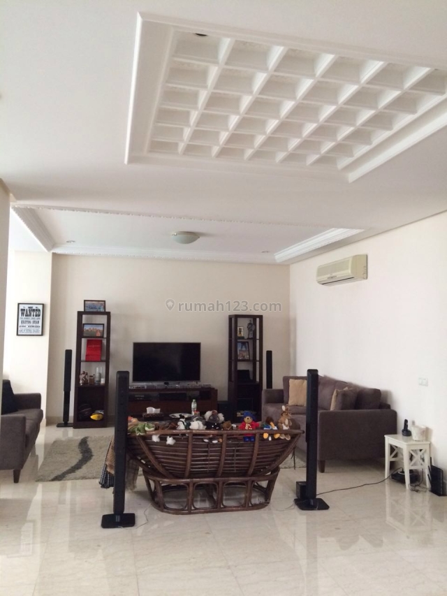 Nice House With Swimming Pool @ Pondok Indah, Pondok Indah, Jakarta Selatan