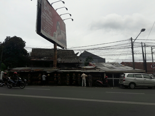 Bangunan komersil diSetiabudi, Setiabudi, Bandung
