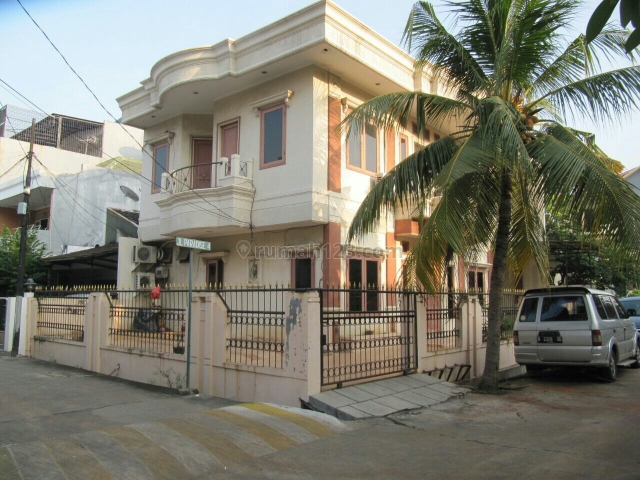 Rumah Hoek, Siap Huni 10x17 di Kompleks Ok..., Sunter, Jakarta Utara